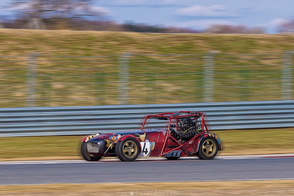 Автоспорт. Photomantis