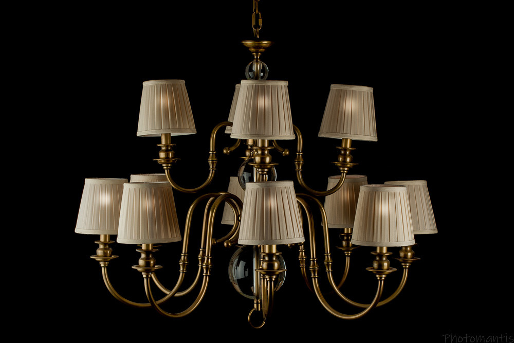 Люстры и лампы. Photomantis