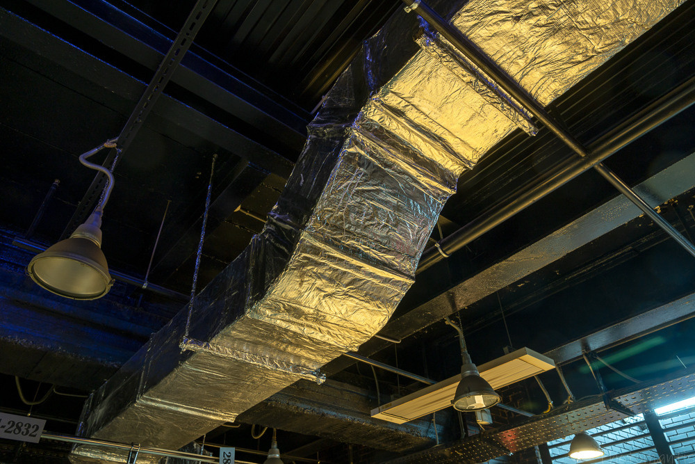 Промышленное помещение. Photomantis