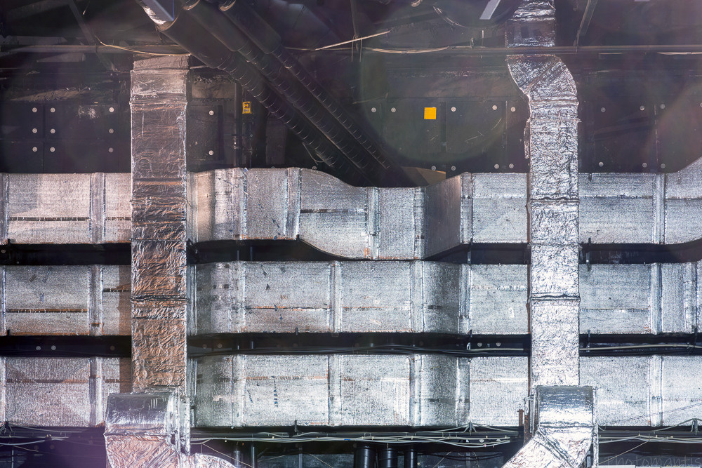 Промышленное помещение. Photomantis