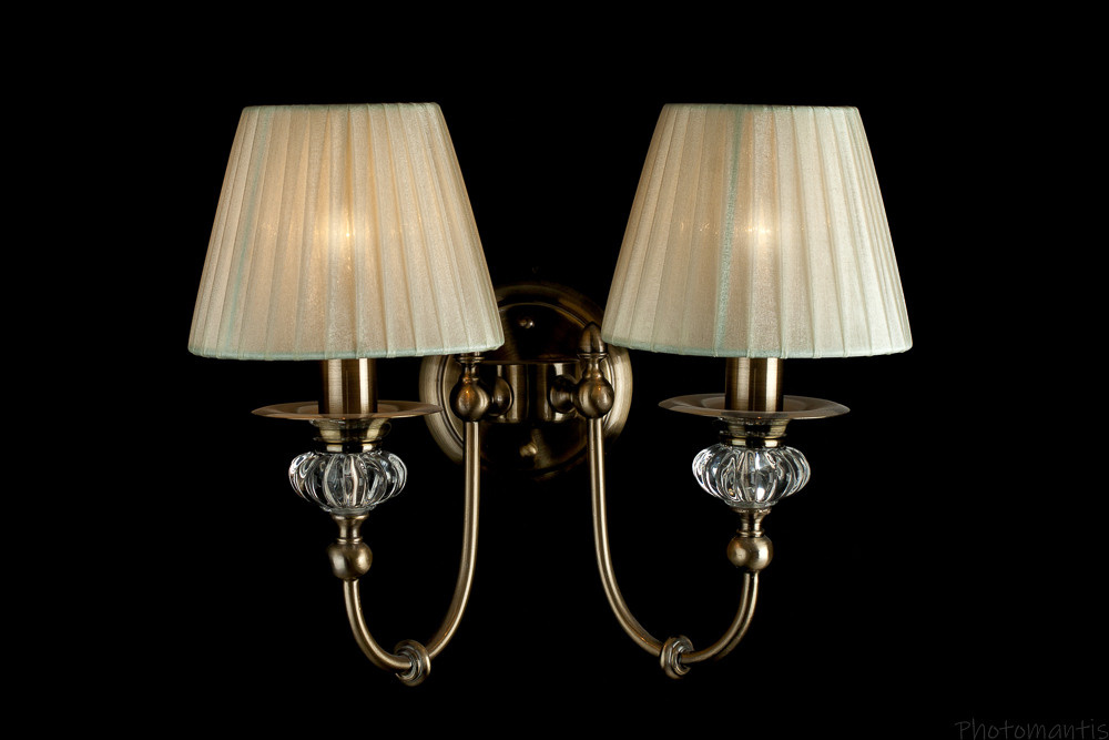 Люстры и лампы. Photomantis