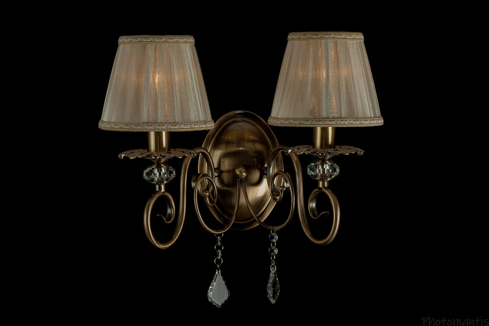 Люстры и лампы. Photomantis