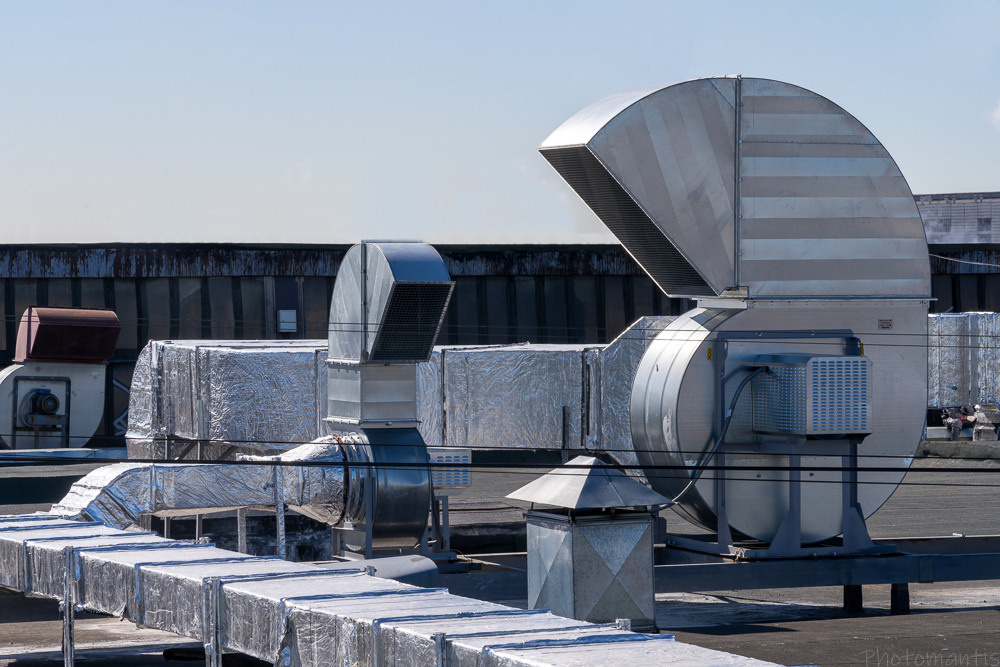 Промышленное помещение. Photomantis