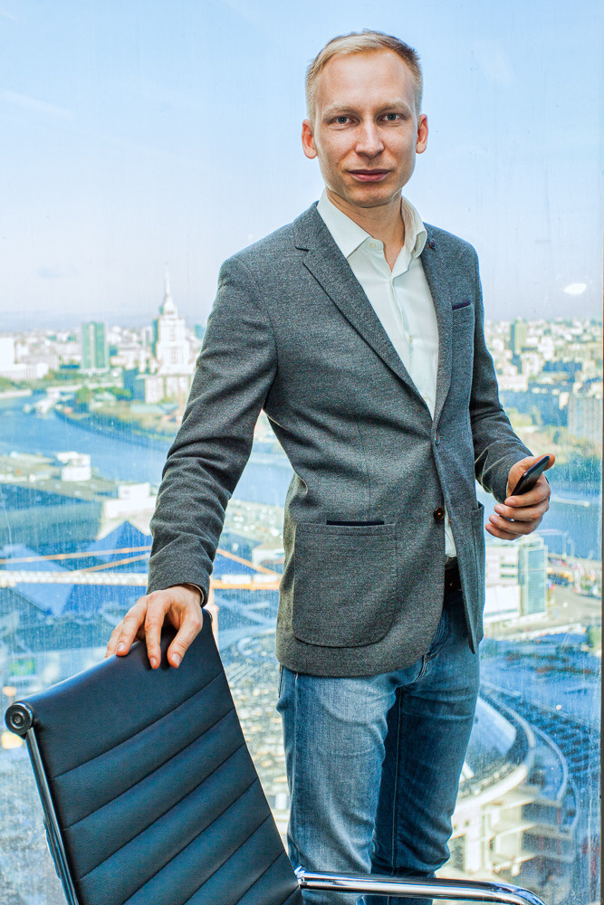 Деловой стиль. Photomantis