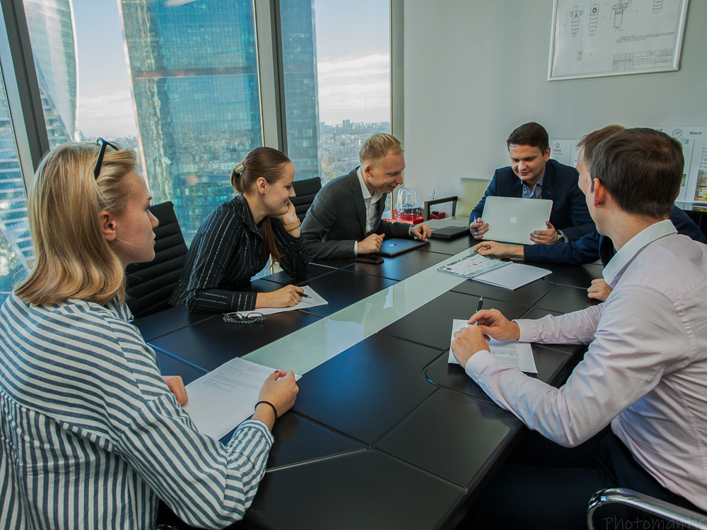 Деловой стиль. Photomantis