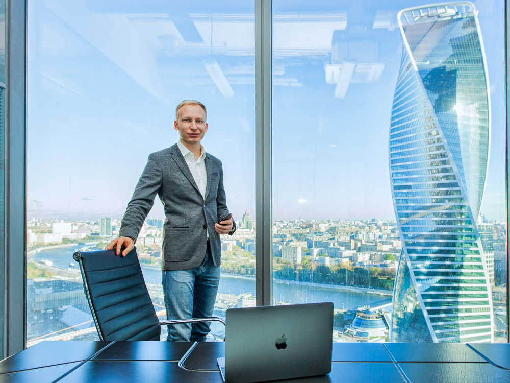 Деловой стиль. Photomantis