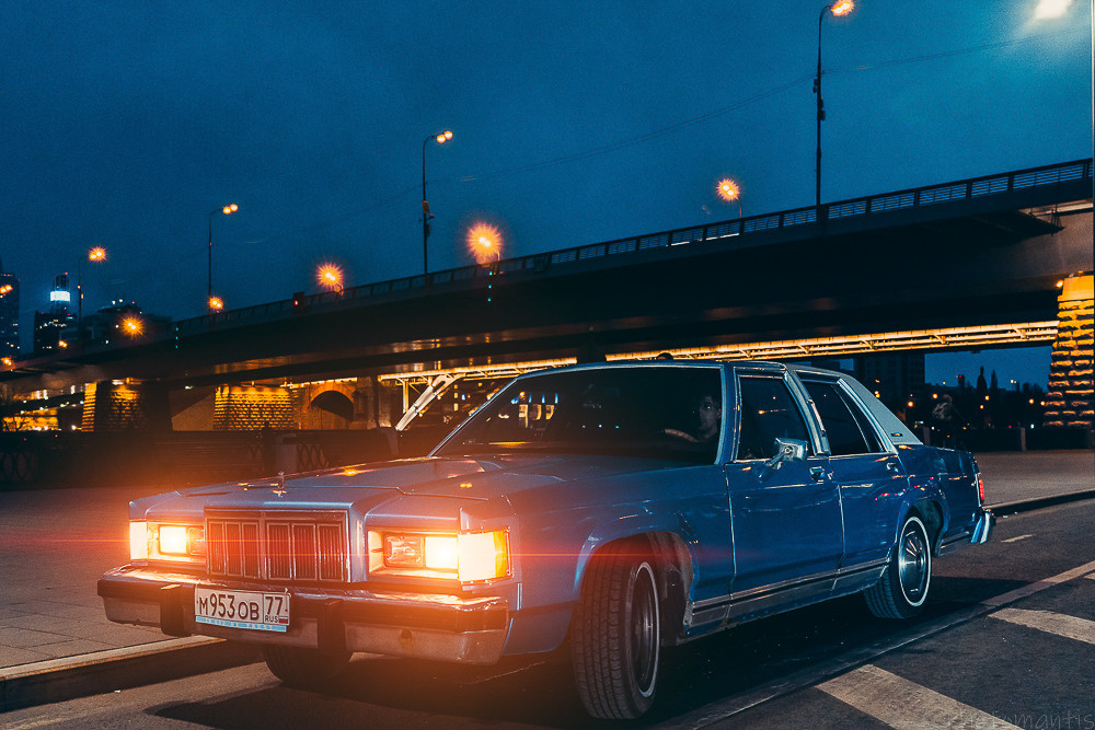 Ford Mercury. Photomantis