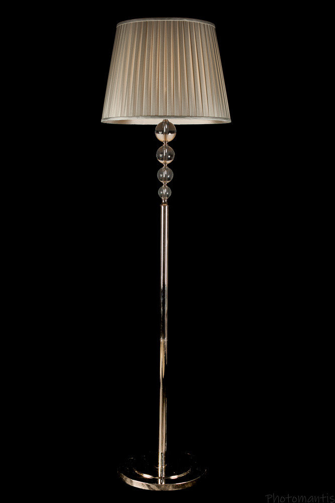 Люстры и лампы. Photomantis