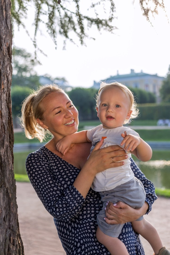 Фотосессии для всей семьи в Екатерининском парке, Пушкин. Свадебный и Репортажный фотограф в Санкт-Петербурге