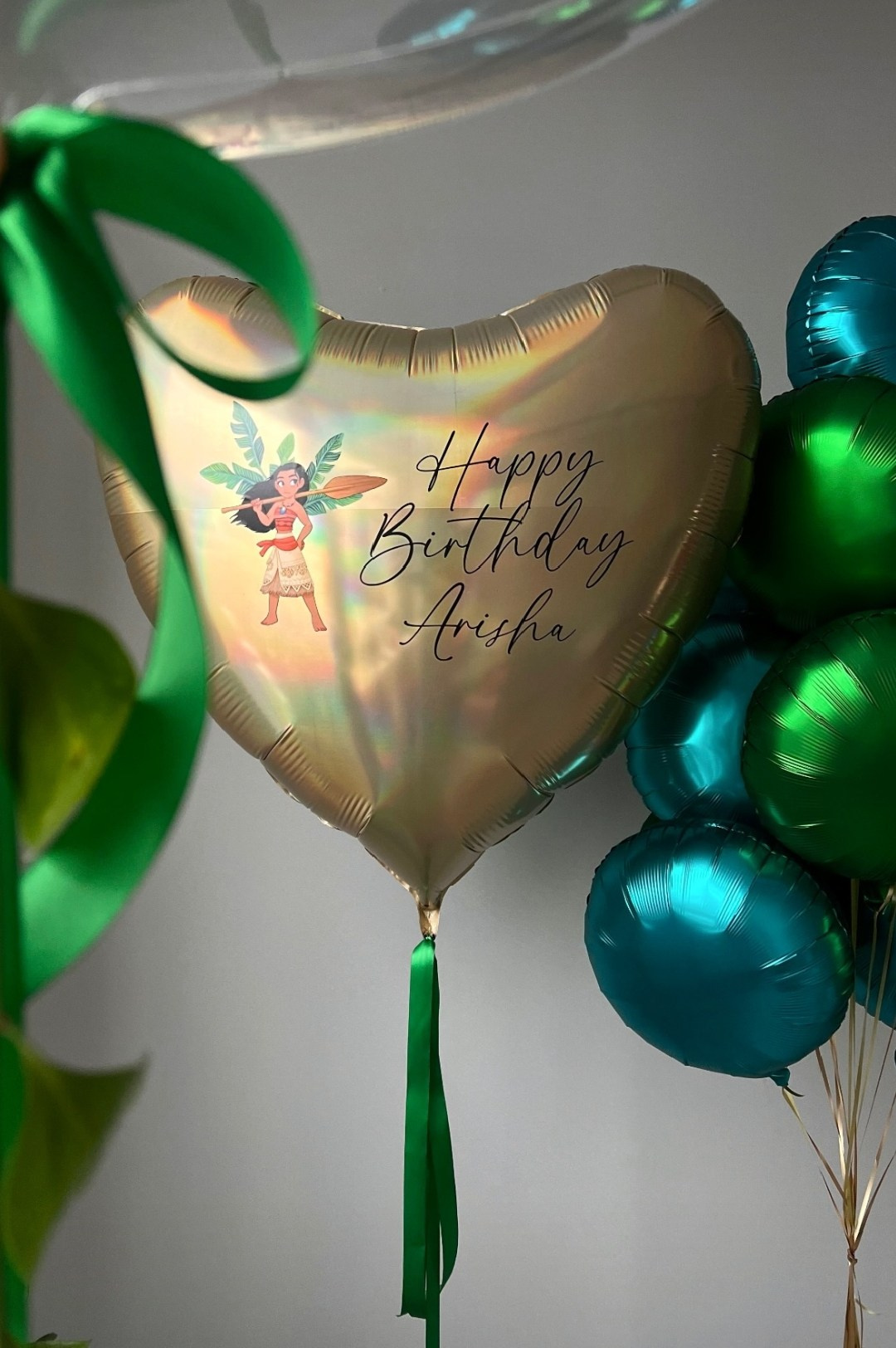 Девочке на день рождения с 4 до 17 лет. Аэродизайнер Елена Лин