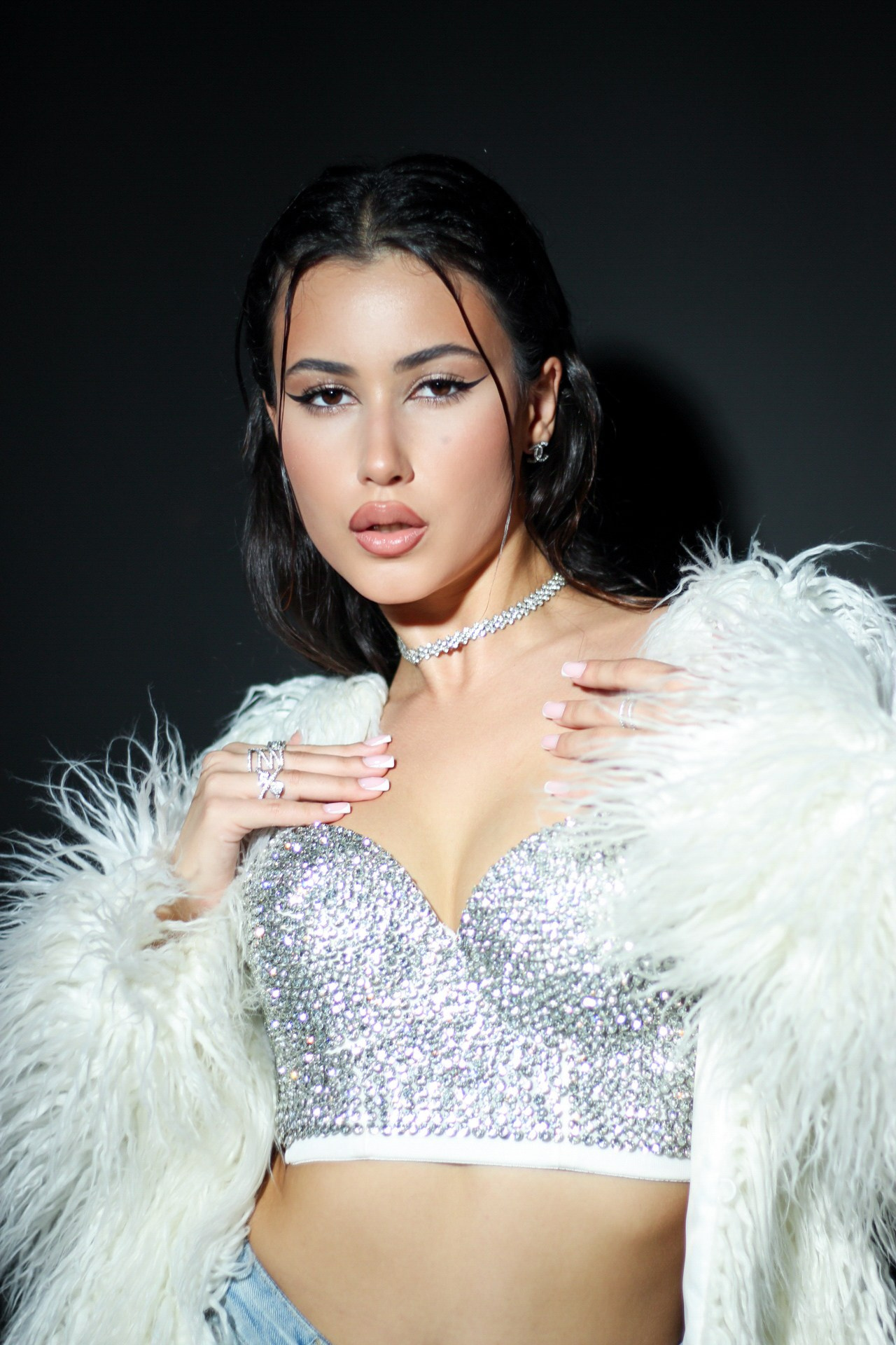 Съёмка с искусственным светом. Фотограф Иванова Елена в Иркутске