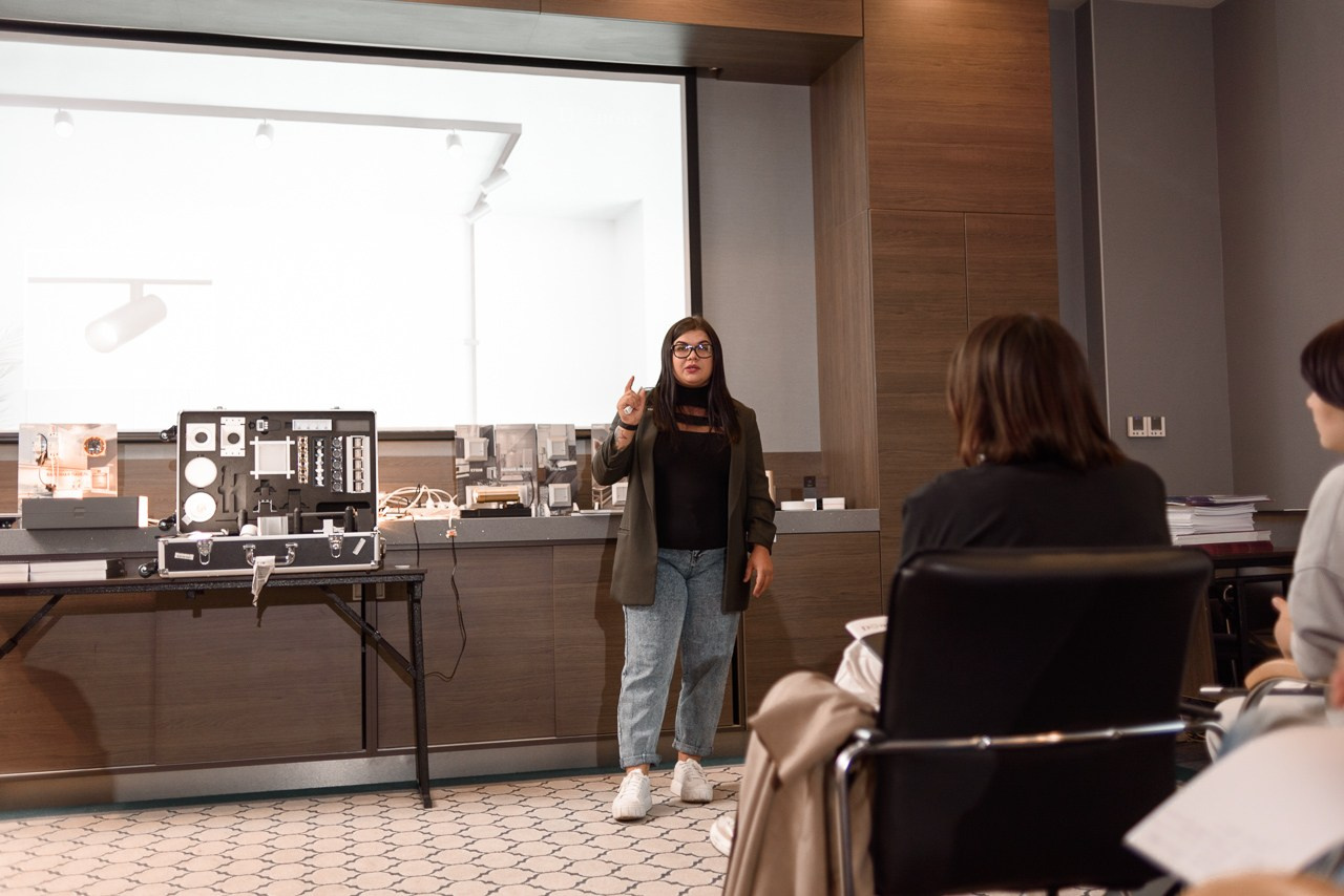 Презентация Donolux. Фотограф Дарья Мустафина, Тюмень