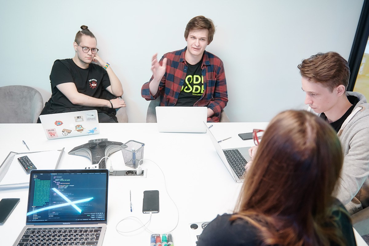 Офис Lamoda. Репортажный фотограф в Москве Вадим Францев