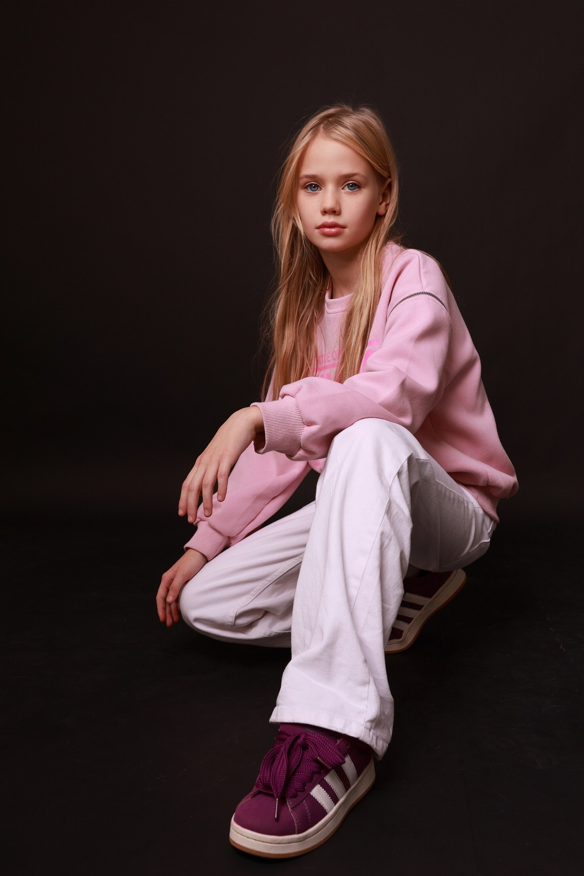 Виталина Никушена. Съёмка одежды для маркетплейсов и брендов Morozova Production