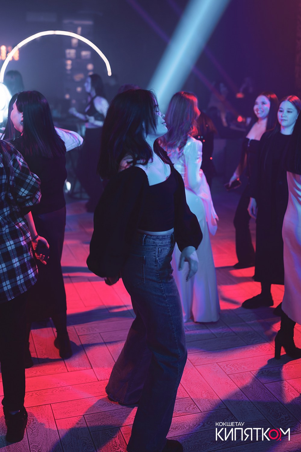 NE BRUKLIN. КИПЯТКОМ КОКШЕТАУ