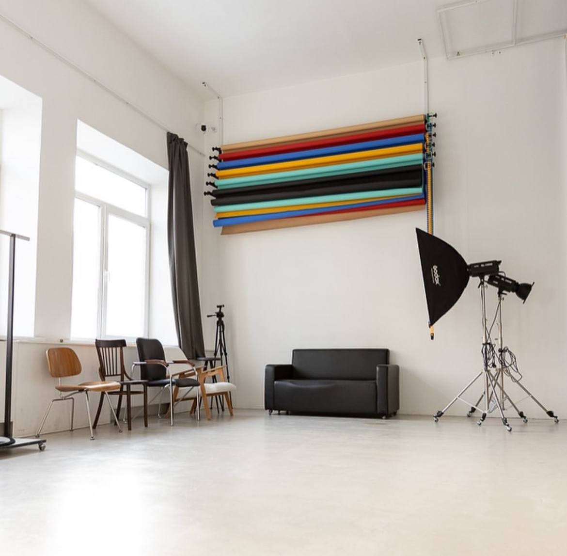 Студия Lumos зал Lumos, 1700 руб. в час. Классный фотограф Красноярска Васильева Ирина