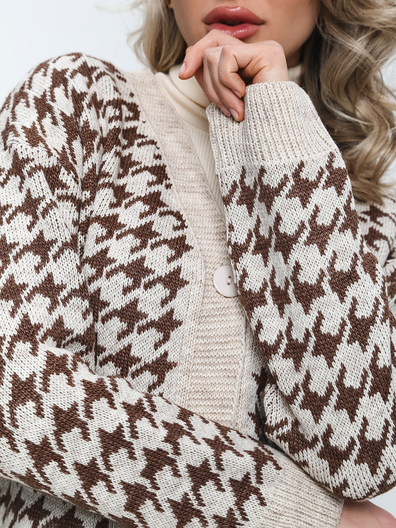 Съемка женской одежды для Wildberries. Фотограф в Ростове-на-Дону Екатерина Романова