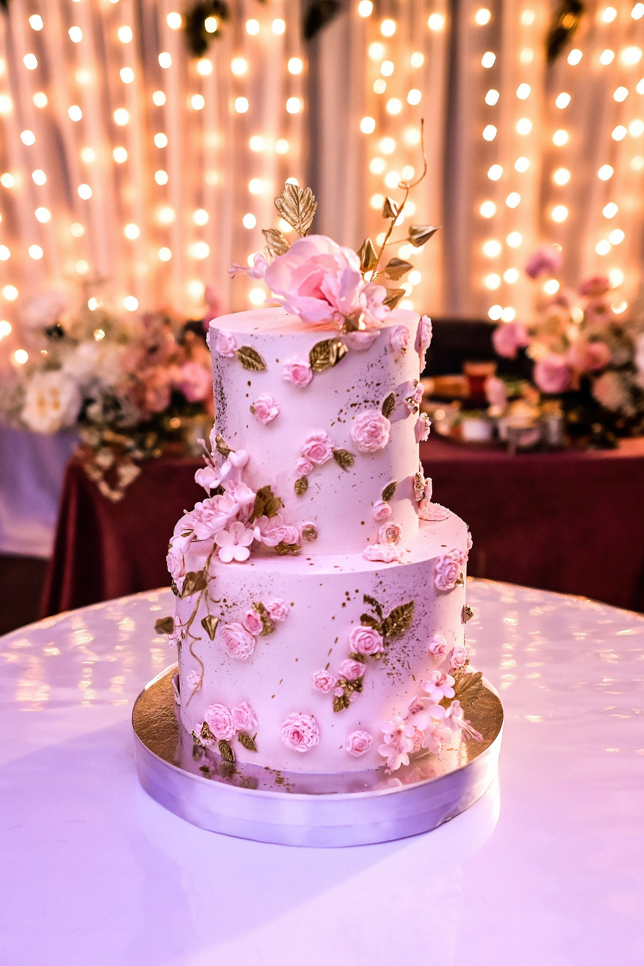 🦌 Игорь и Таня — стильная свадьба в Сибирском сафари-клубе | Городская фотосессия в центре Красноярска. 📸 Свадебный и семейный фотограф в Красноярске Тихомиров Евгений | 17 лет опыта | 800+ свадеб