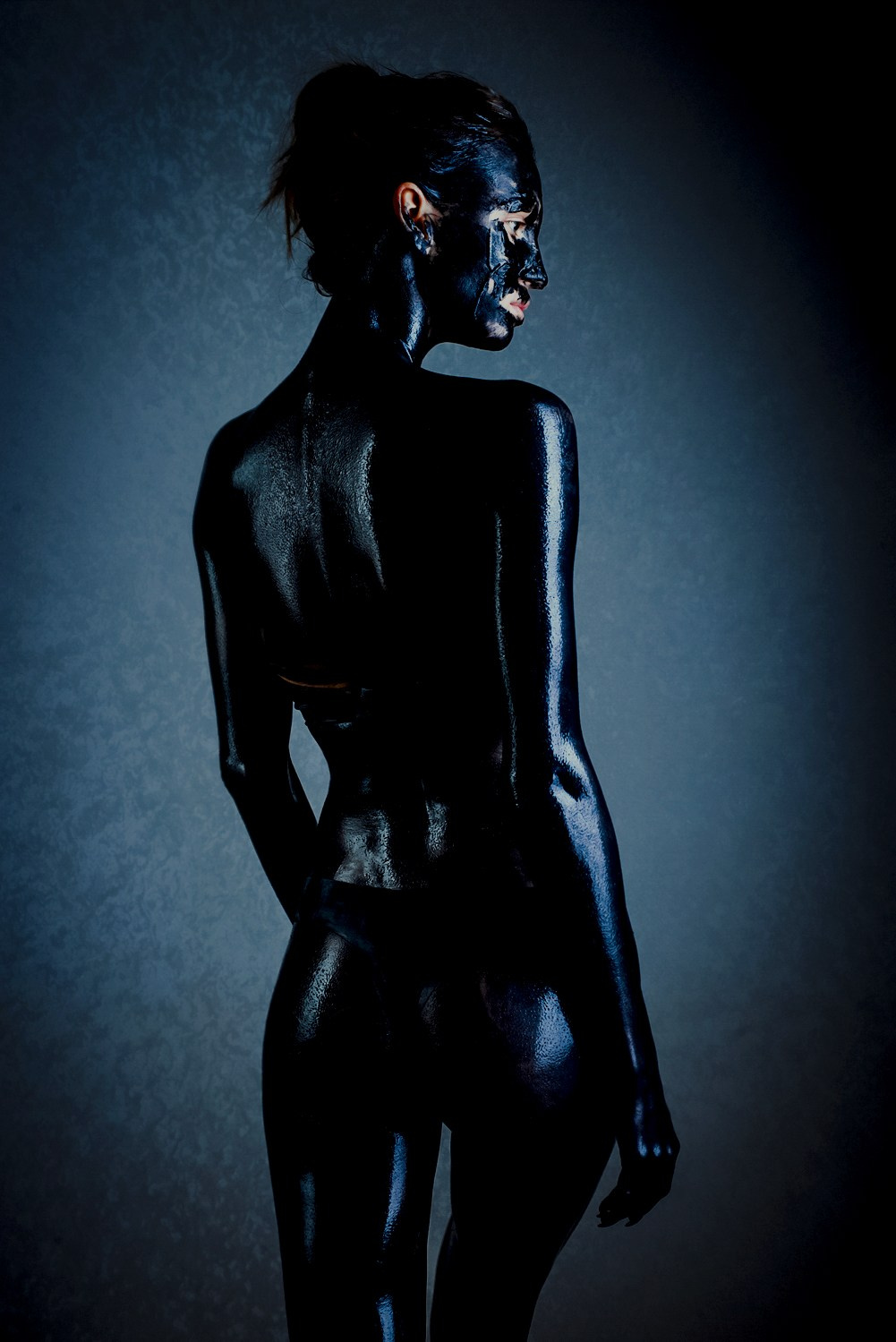 Фото модели Светланы Маликовой 001. Фотосессия в фотостудии. Фотограф в Нижнем Новгороде Вадим Ефремов.