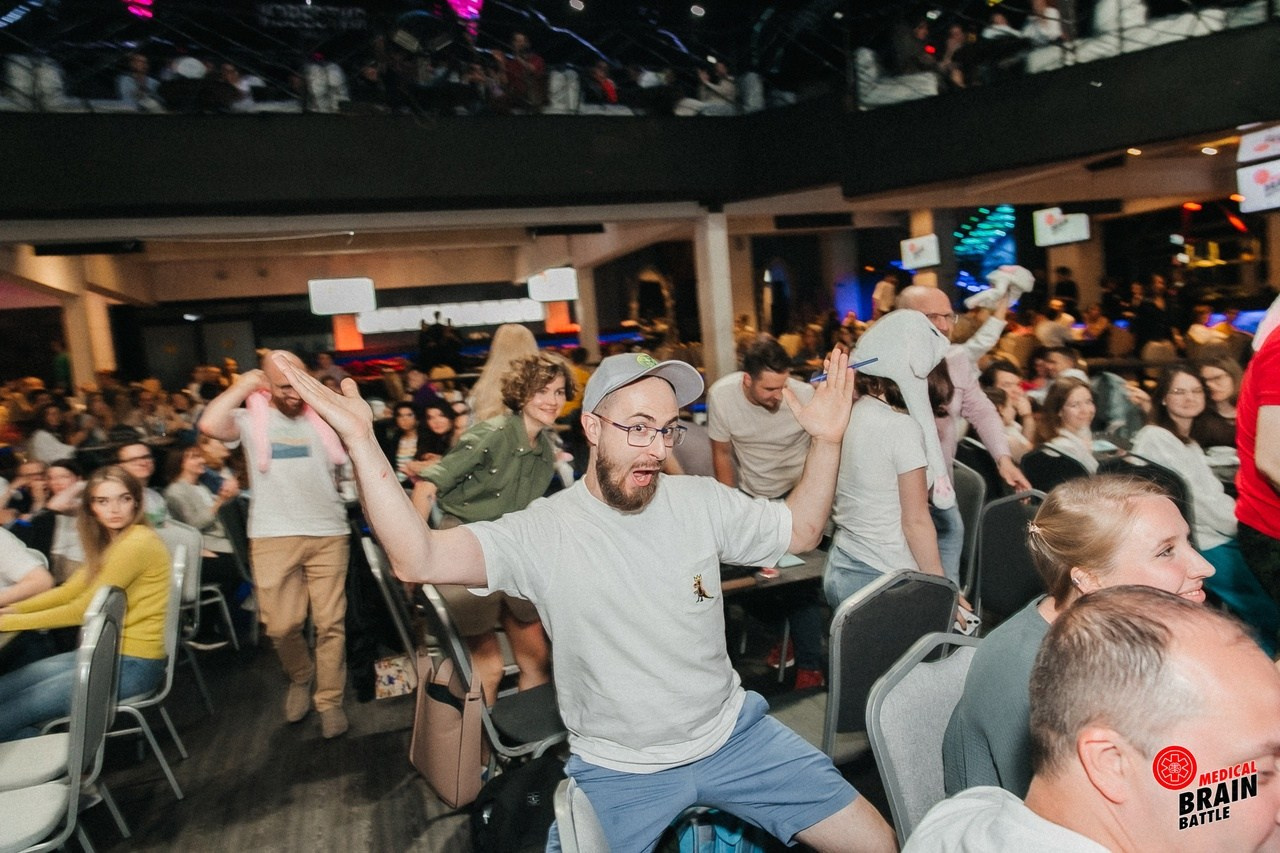 Первый медицинский квиз «Medical Brain Battle» сезон 2023. Ведущий на свадьбу, корпоратив и юбилей в Москве Сергей Рябинин