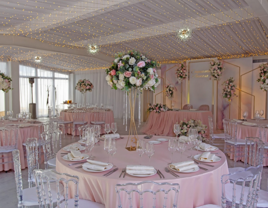 Площадка № 2-8. Свадебный организатор Москва