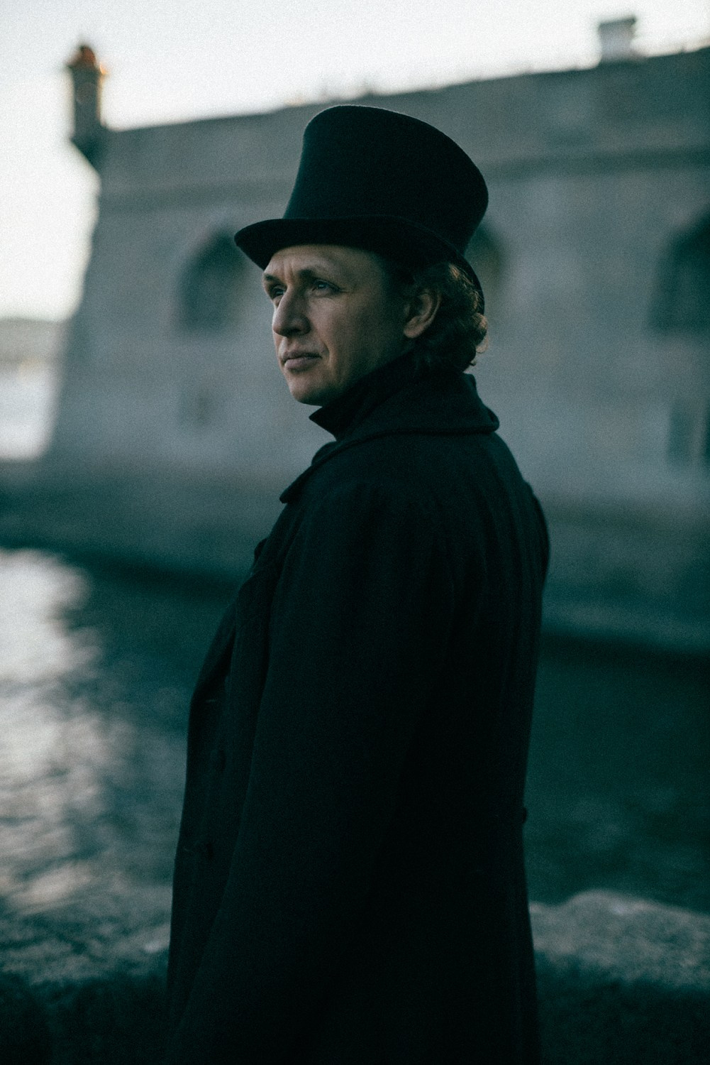 Кинотеатр. Фотограф Михаил Ряховский