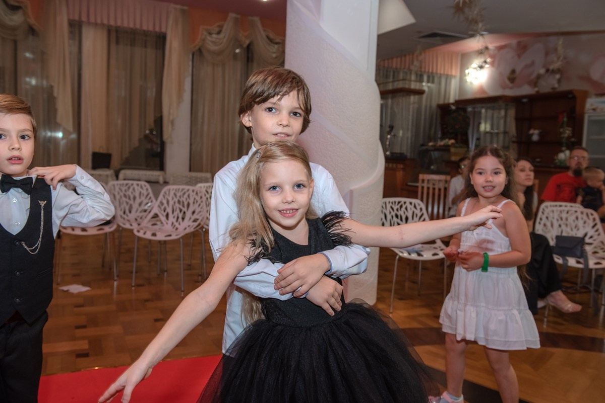 HAPPYkids дефиле санаторий Октябрьский. Семейный и коммерческий фотограф в Сочи Александр Бодунов