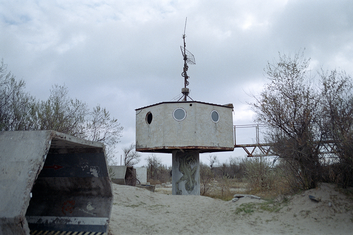 On the rave's grave. Maria Dupovkina — a visual artist from Russia