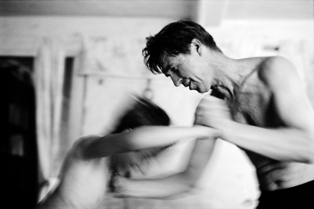 Grandpa. Wishing to convey and seeking a teacher. Rough form. Fragile contact. Two different worlds that have found a common, discarding everything new, turning to the primeval.