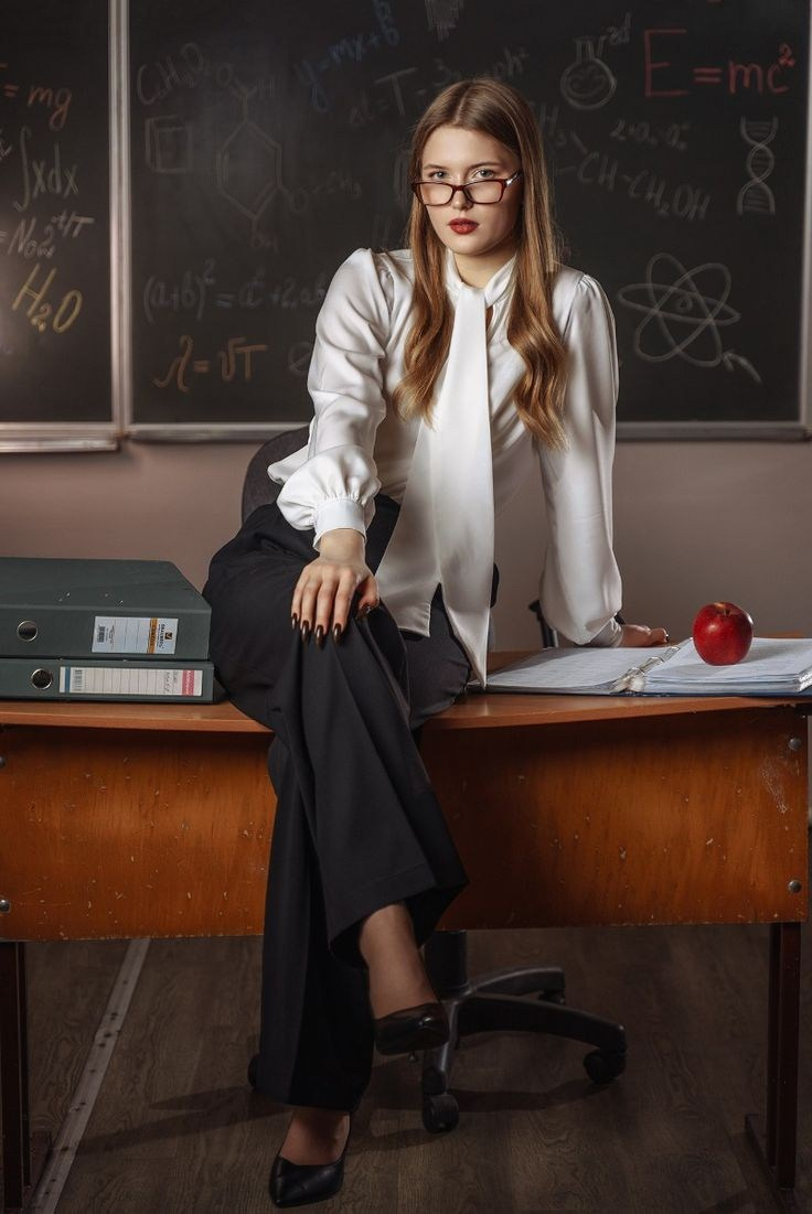 Портреты. XPLACEMEDIA — Виньетки в Актобе. Выпускные альбомы в Актобе