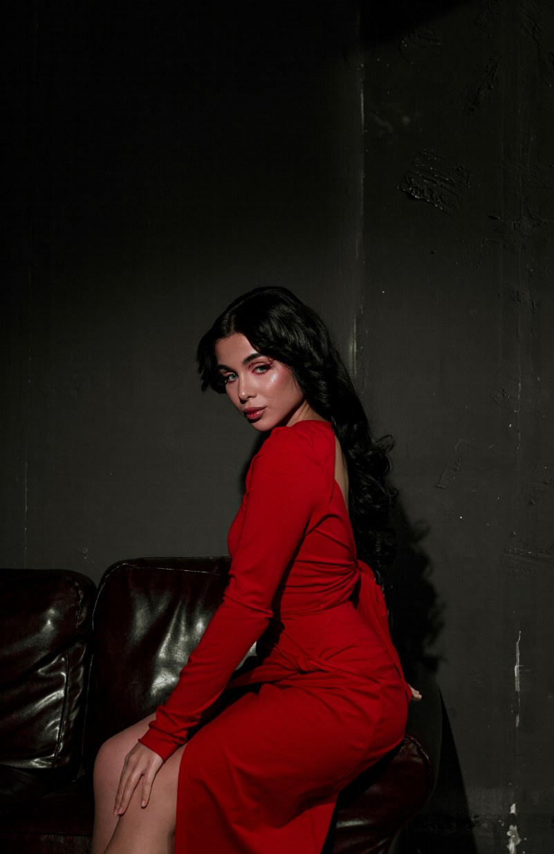 Карина. Фотограф Стилист Тюмень Вера Хайруллина