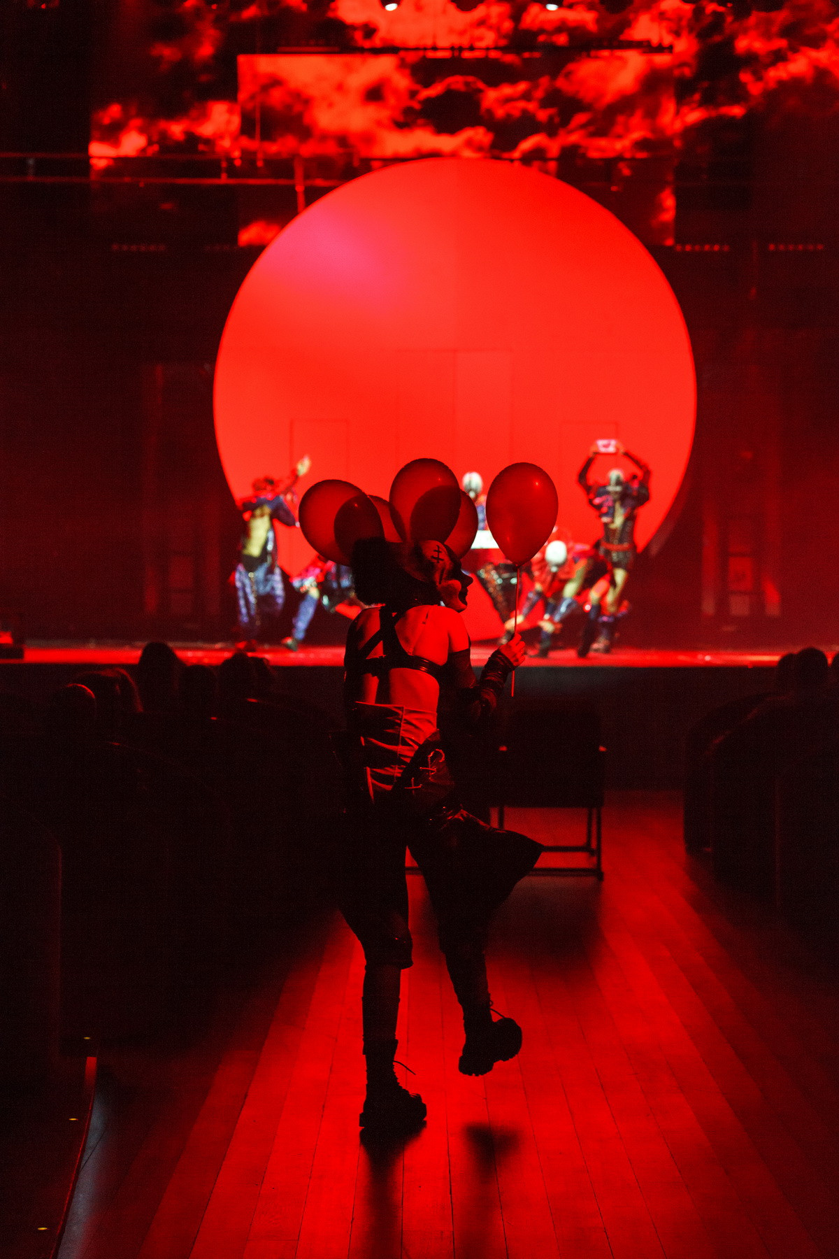 Сцена, театр, шоу. Фотограф Антон Кузнецов, Ташкент