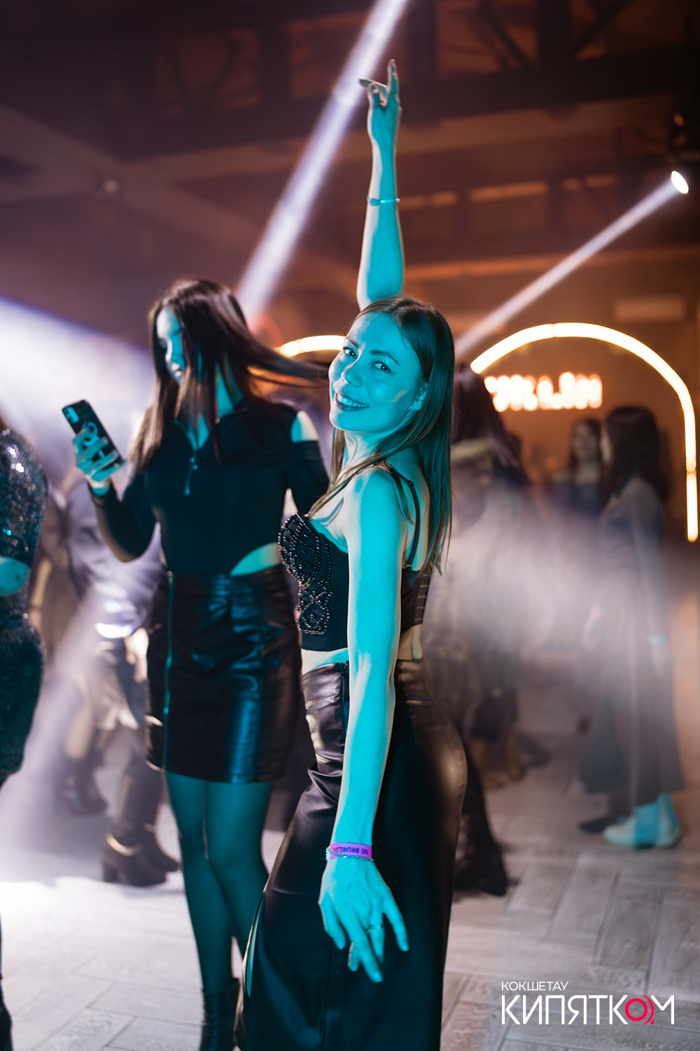 NE BRUKLIN. КИПЯТКОМ КОКШЕТАУ