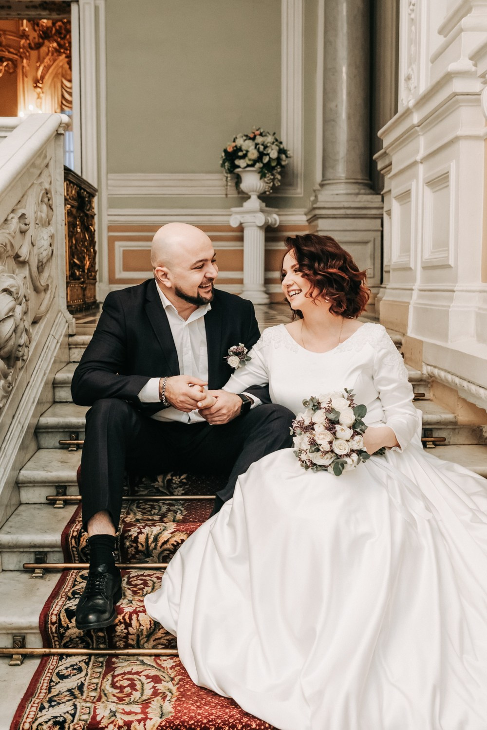 Свадебный фотограф в Санкт Петербурге, Москве. Фотограф крещение венчание в Петербурге! Помогает подобрать храм и посоветовал душевного батюшку в СПб