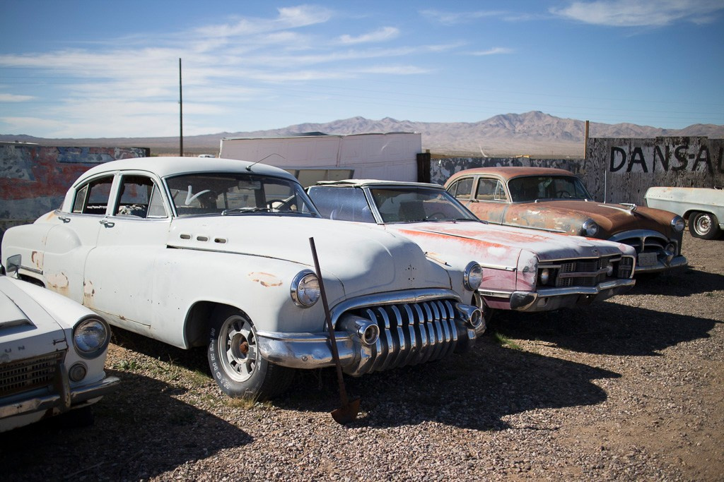 Ретро- авторазборка, США, 2013. Фотограф Василий Буланов
