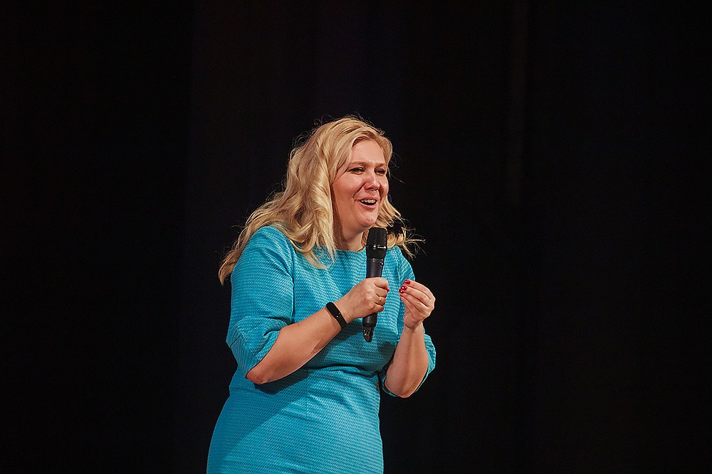 Стендап Ольги Савельевой «Всё обязательно наладится». Детский и семейный фотограф, фотограф мероприятий Нижний Новгород