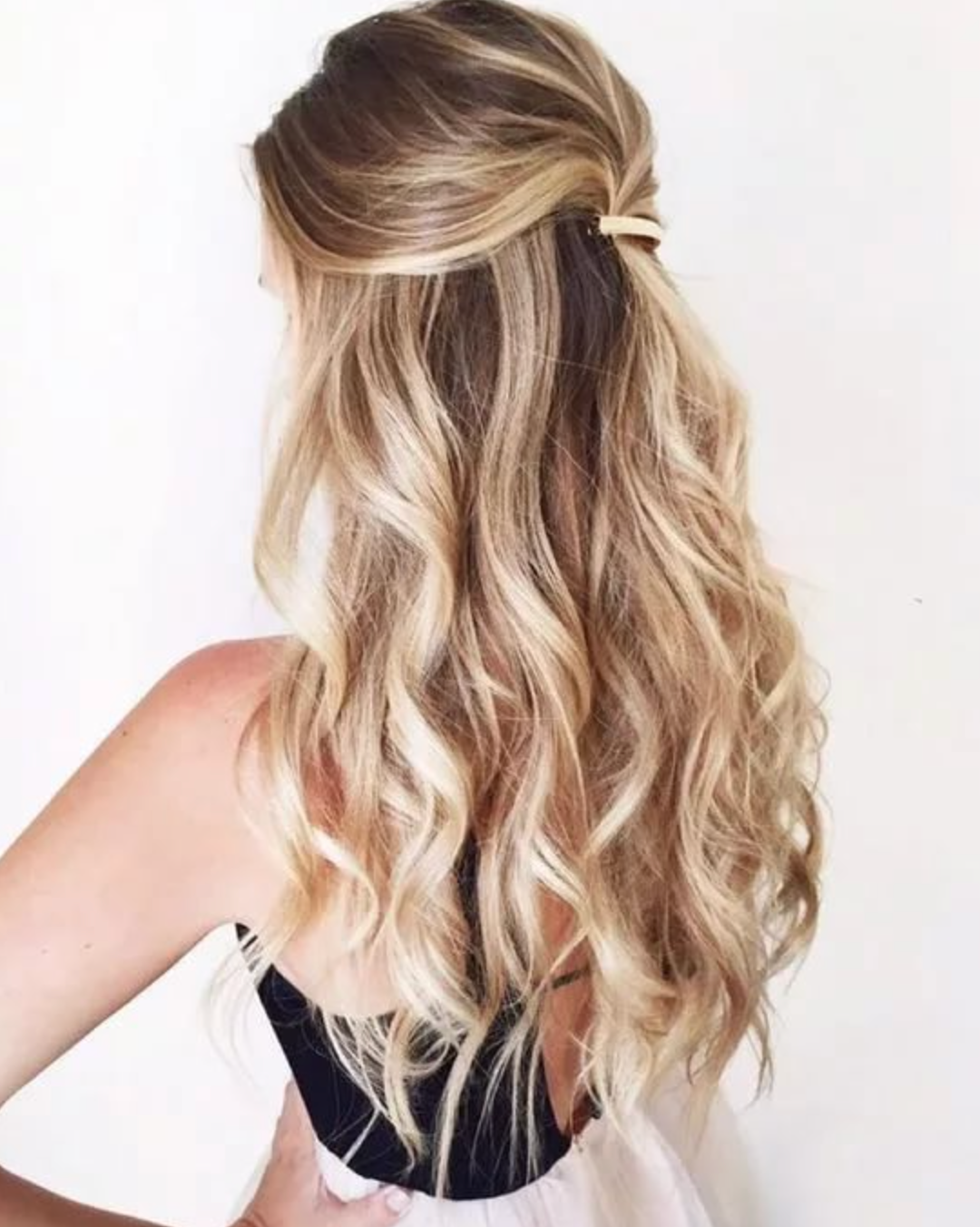 Прически: средние и длинные волосы