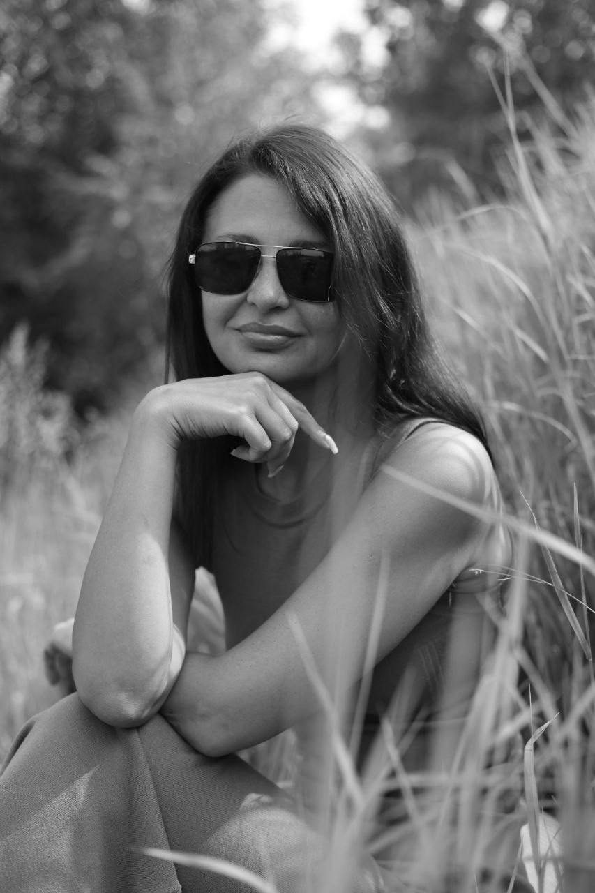 Ирина, фотопрогулка 2025 год. Фотограф Екатерина Гусакова