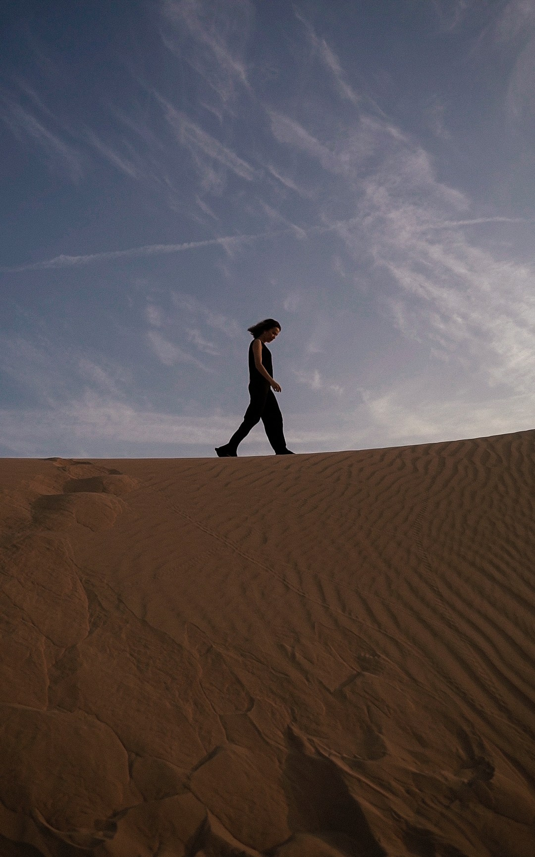 Наташа в пустыне 22 год. Фотограф и видеограф в Москве и Абу Даби Мария Кулагина