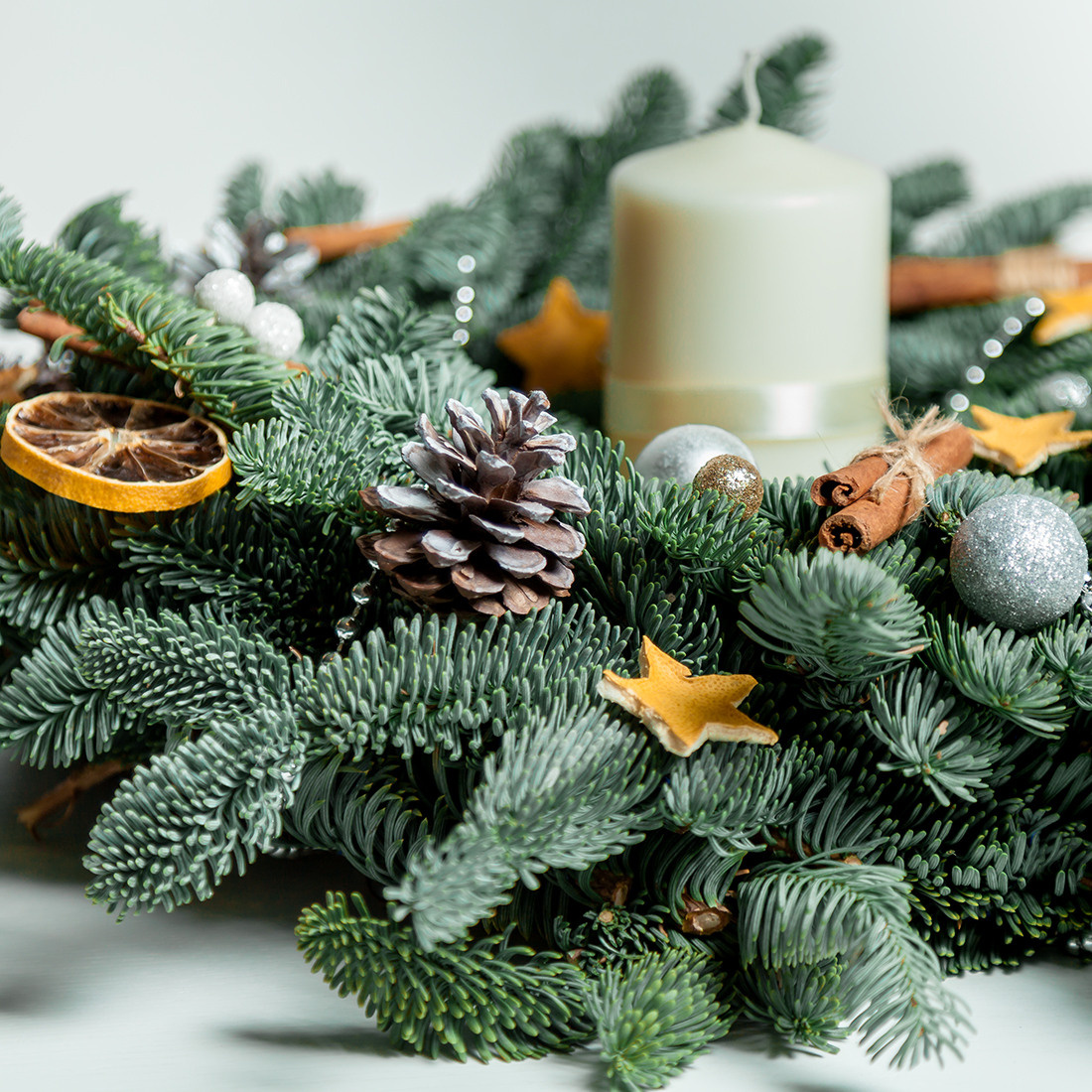 Новогодний венок. Флорист Маргарита Гладкова