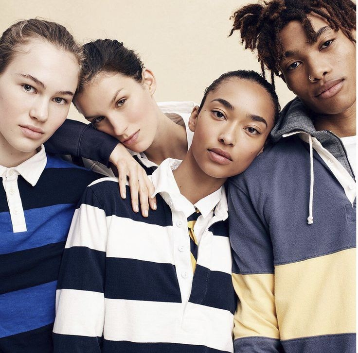 По трое-пятеро