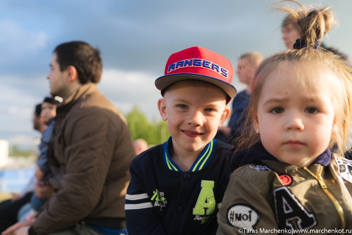 STRELKA. Репортажный и семейный фотограф в Санкт-Петербурге Тарас Марченко