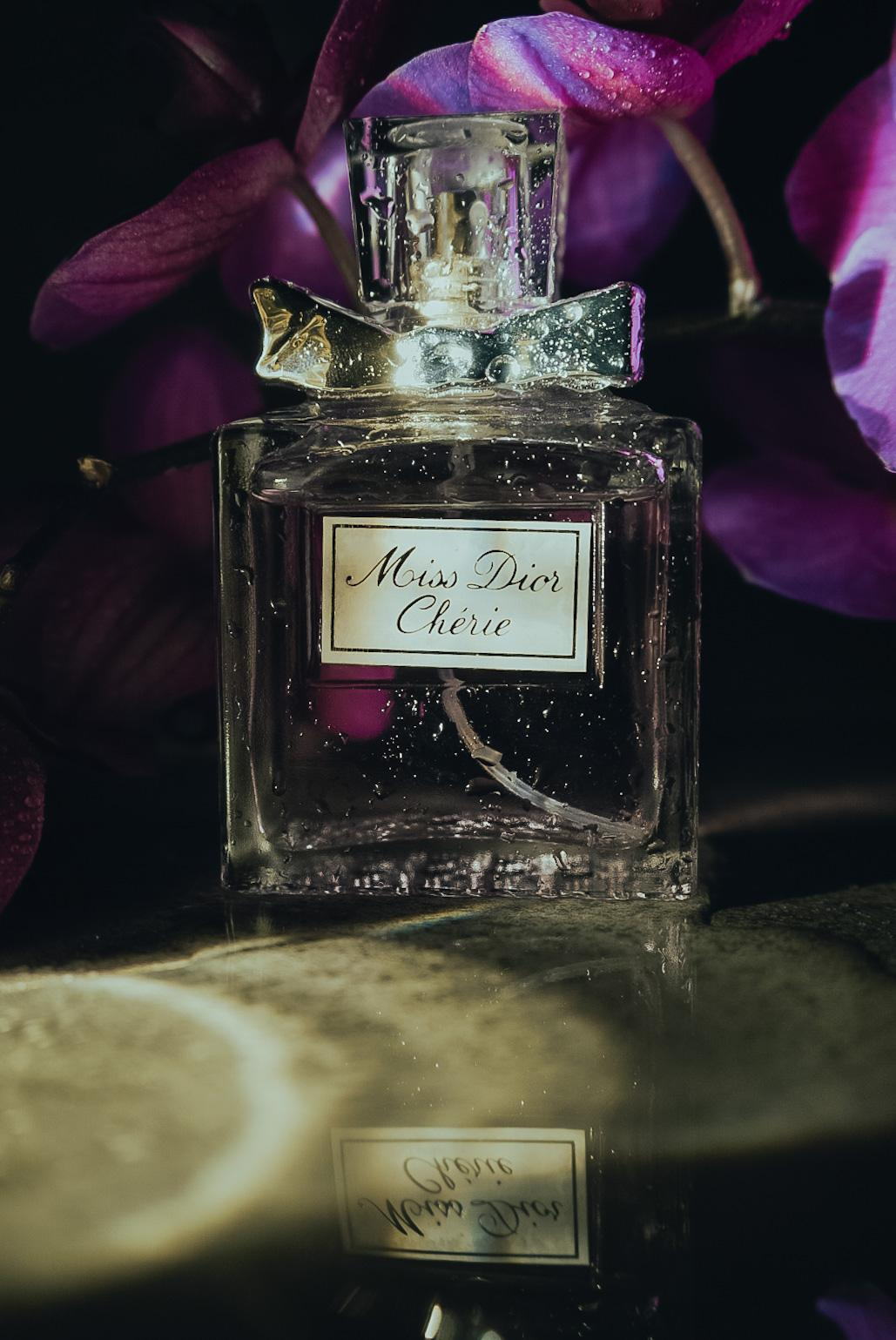 MISS DIOR CHERIE. NOIZOMAX Художественный фотограф в Дубай