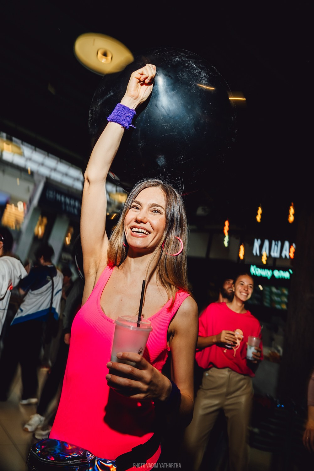DJ Krevetka AVIAPARK. Vadim Yathartha — Видеограф, AI-креатор и фотограф