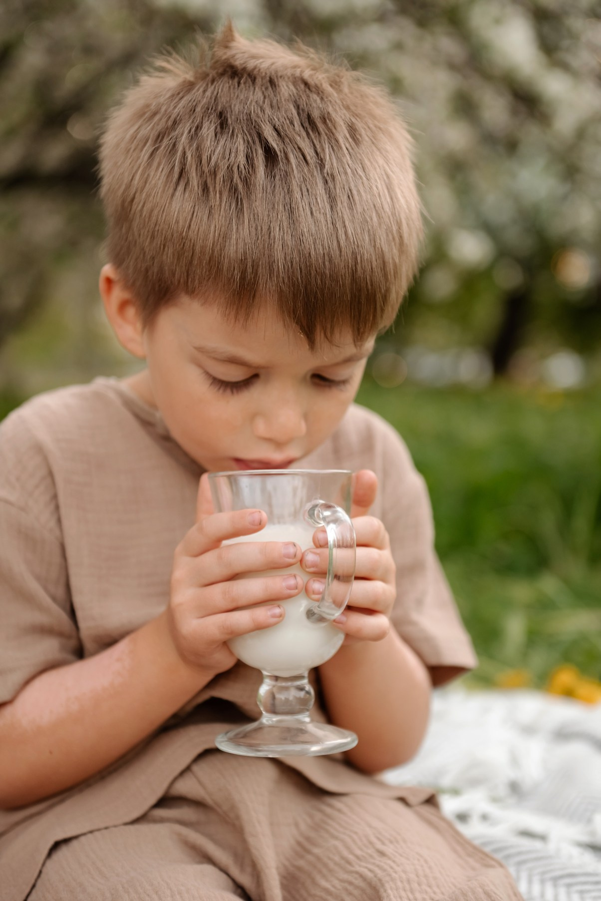 Фотосессия в яблонях. Свадебный и семейный фотограф в Санкт-Петербурге Елена Худякова