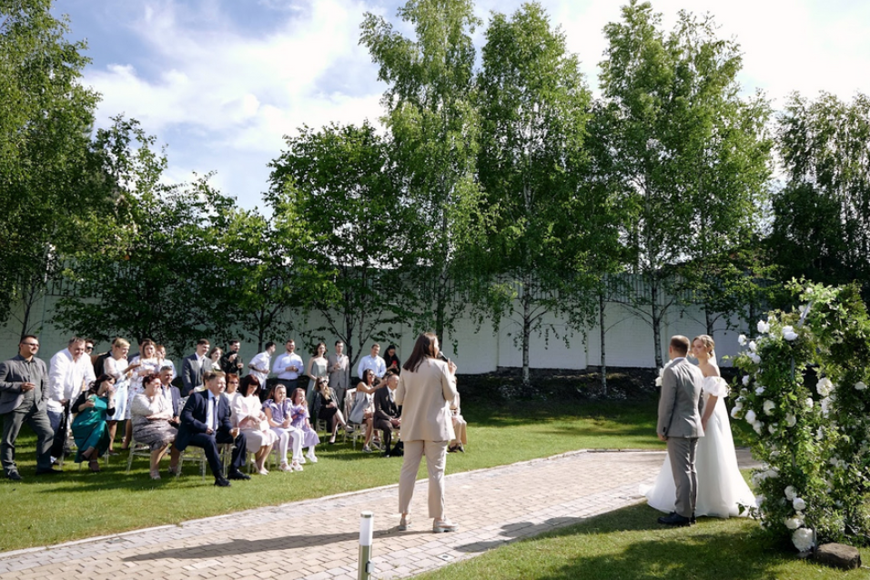 Площадка № 2-8. Свадебный организатор Москва