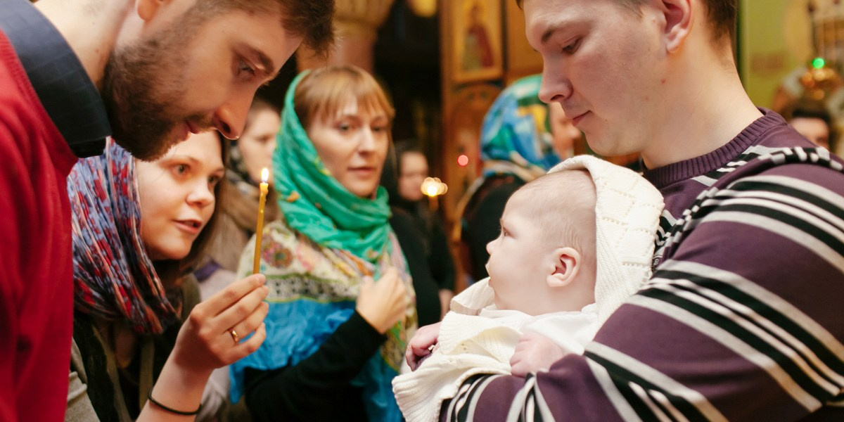 Крещение Казанская церковь Воскресенского Новодевичьего монастыря. Фотограф на крещение в Санкт Петербурге