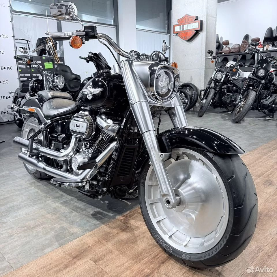 2018 Fat Boy 114 АВS Vivid Вlаck. Hello Davidson, Москва. Только хорошие мотоциклы…