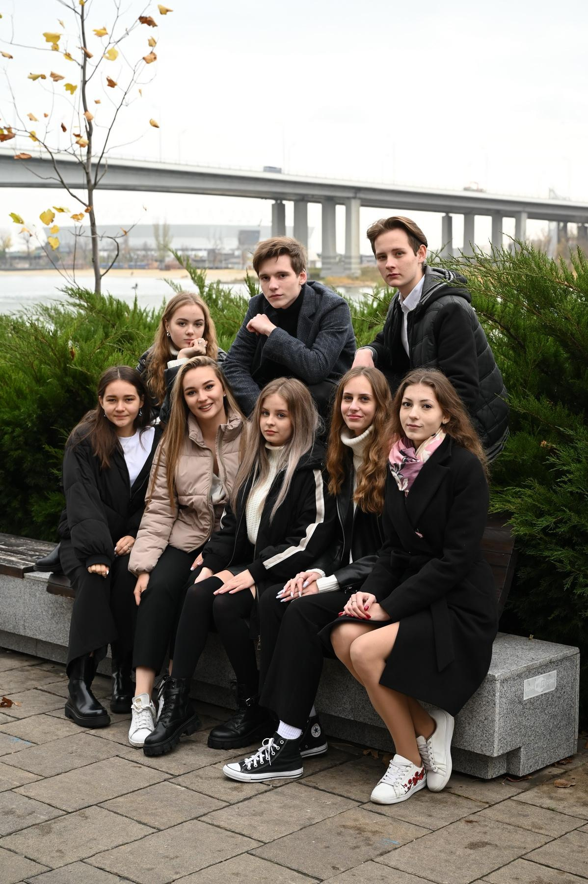 Фотосессии — прогулки. Фотосъемка и изготовление выпускных альбомов в Ростове-на-Дону