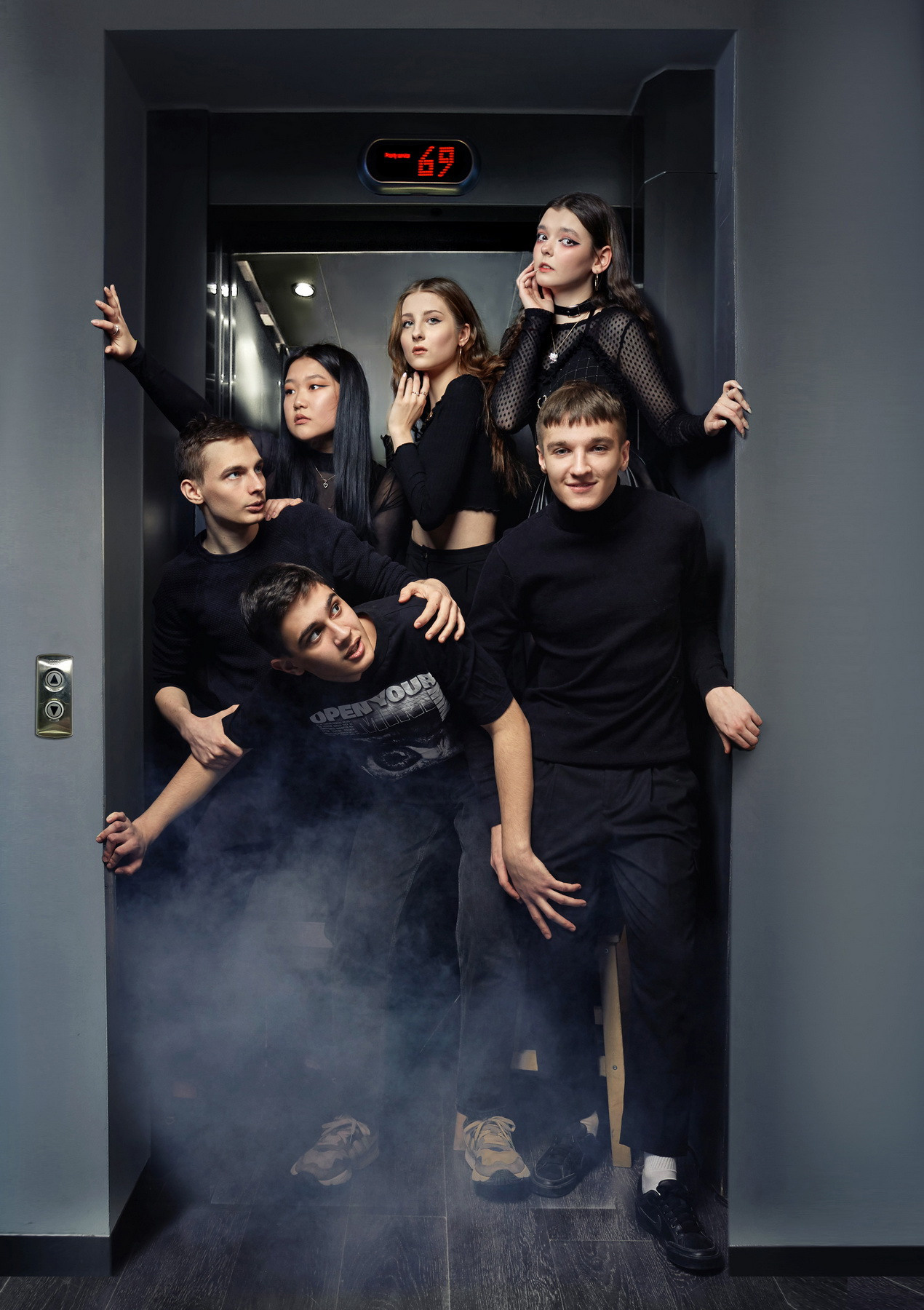 Фотосессии в студии. Фотосъемка и изготовление выпускных альбомов в Ростове-на-Дону